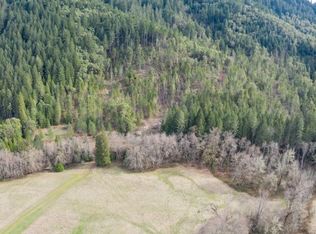 1321 N Frontage Rd, Wolf Creek, OR 97497