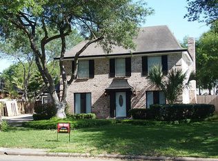 14206 Piping Rock Ln, Houston, TX 77077