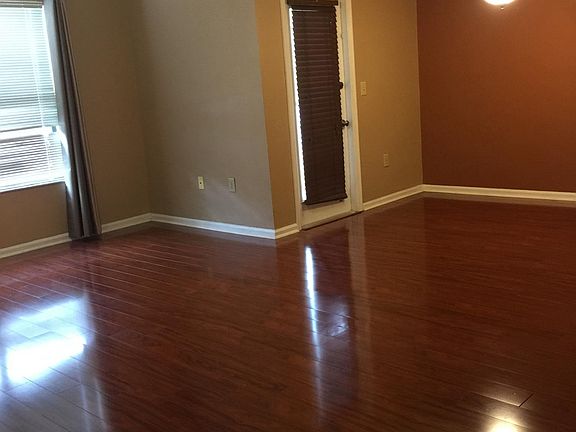 5th image of 8584 Key Biscayne Dr APT 104