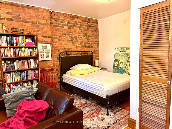 5th image of 108 Admiral Rd #3