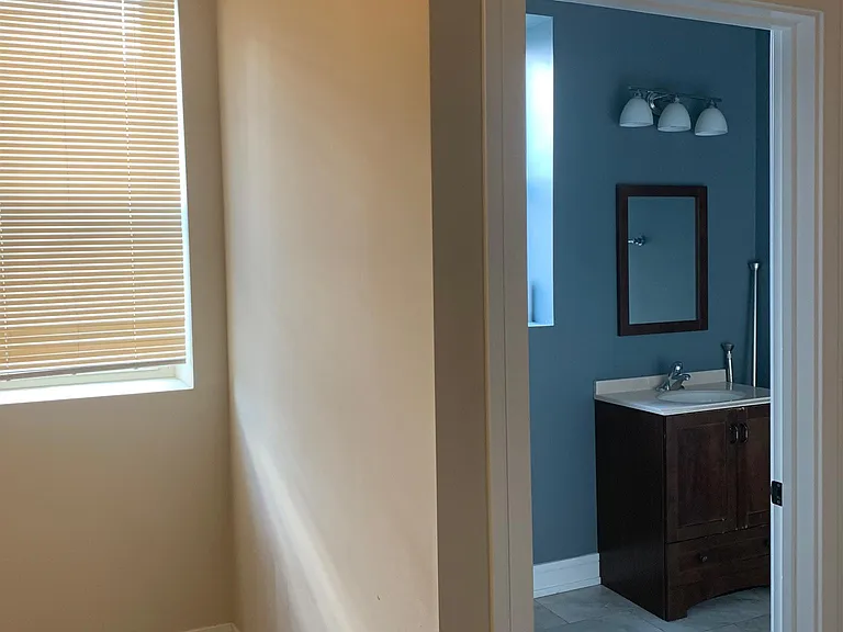 6551 S Ingleside Ave #1 — Photo 15