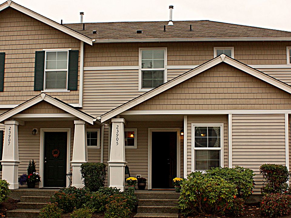 1st image of 23905 NE 113th Ln