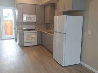 1990 Las Ventanas Dr, Santa Rosa, CA 95407
