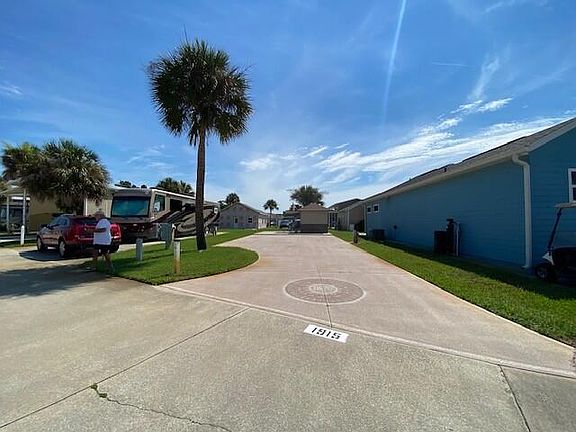 4th image of 1915 Payne Stewart Dr #197