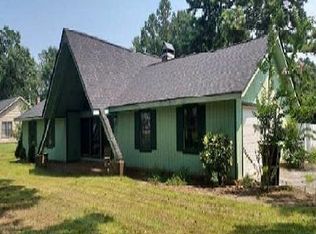 301 Founders Dr, Barnesville, GA 30204
