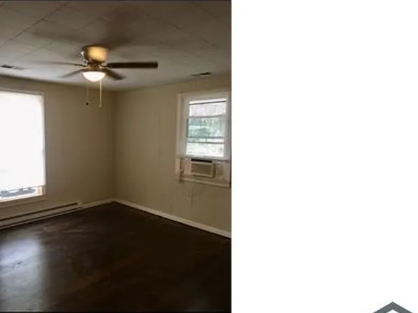 329 Stockton St #C, Statesville, NC 28677