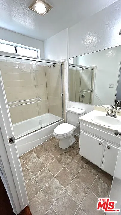 1 bed, 1.0 bath, 600 sqft, $2,295 — Photo 2