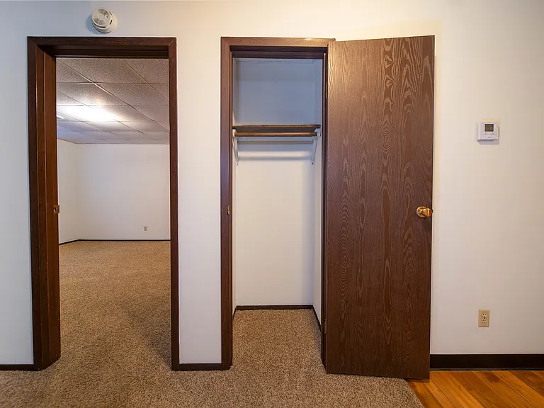 Regency Tower — Photo 13