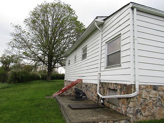 4th image of 163 Poplar Rd