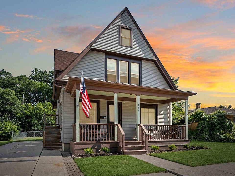 1st image of 112 School STREET #114
