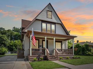 112 School St #114, Sheboygan Falls, WI 53085