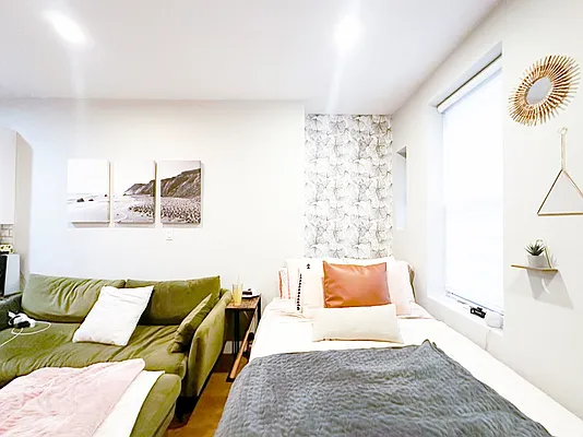 Rented by Compass | media 4