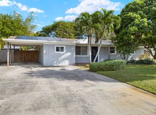 6918 Tradewind Way, Lake Worth, FL 33462