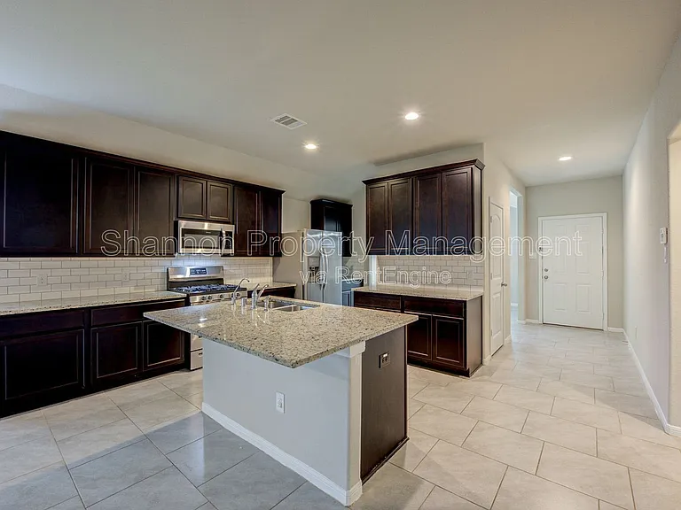 8002 Carillon Way — Photo 10