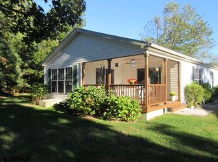 126 Aberdeen Ct, Mays Landing, NJ 08330