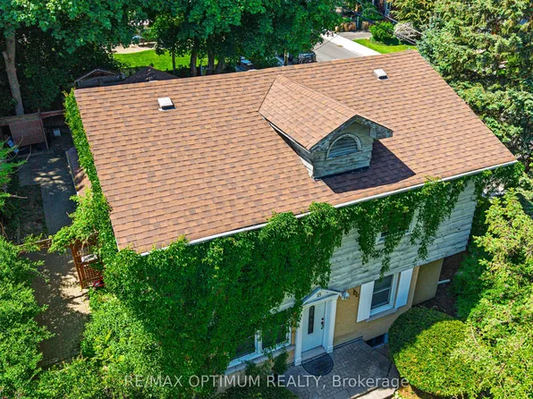 18 Armstrong St, Brampton, ON L6W 1W6