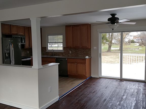 Kitchen/Dining area
