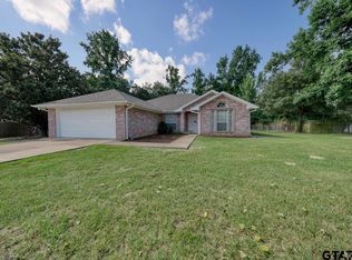 13091 Lauren Ln, Lindale, TX 75771