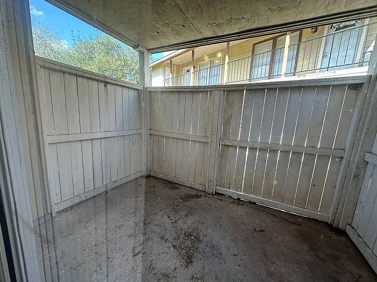 11506 Meadow Pines Ct #B — Photo 15
