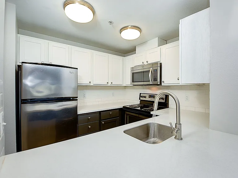 Northlink Apartments — Photo 83