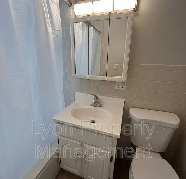 415 Main St #5 — Photo 9