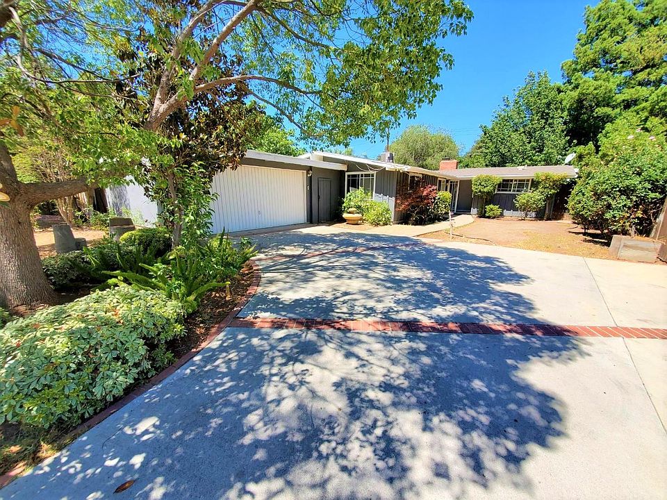 1st image of 7919 Capistrano Ave