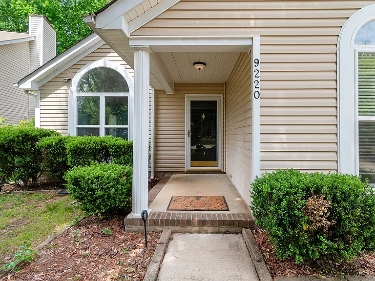 9220 Kimmel Ln — Photo 4