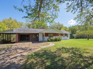 281 Reeves St, Lexington, TN 38351