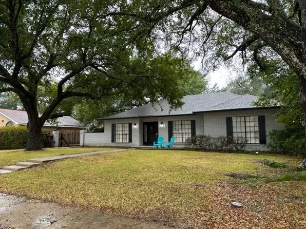 424 Welwyn Way, Alexandria, LA 71303