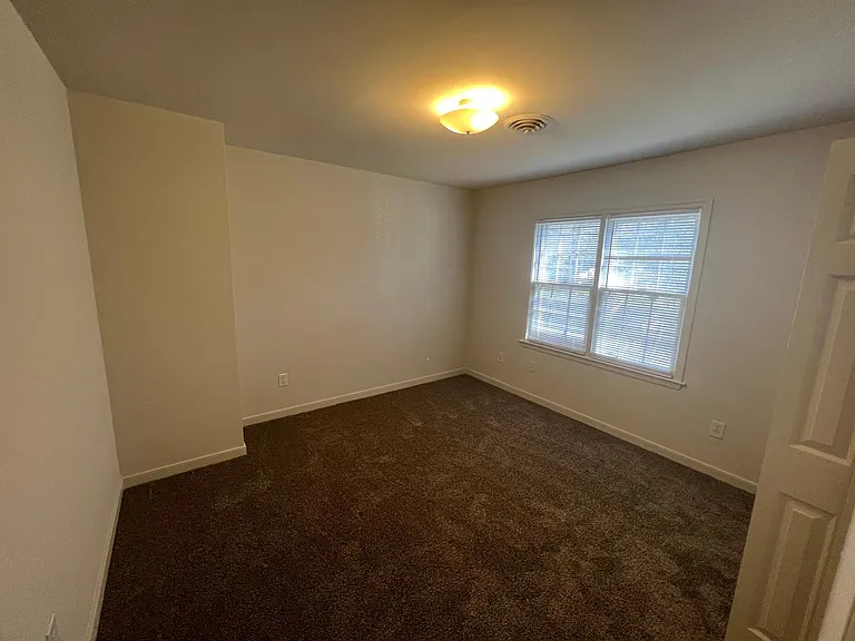 4815 Junilla Ln — Photo 12