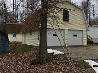 13478 Old Lake Rd, East Springfield, PA 16411
