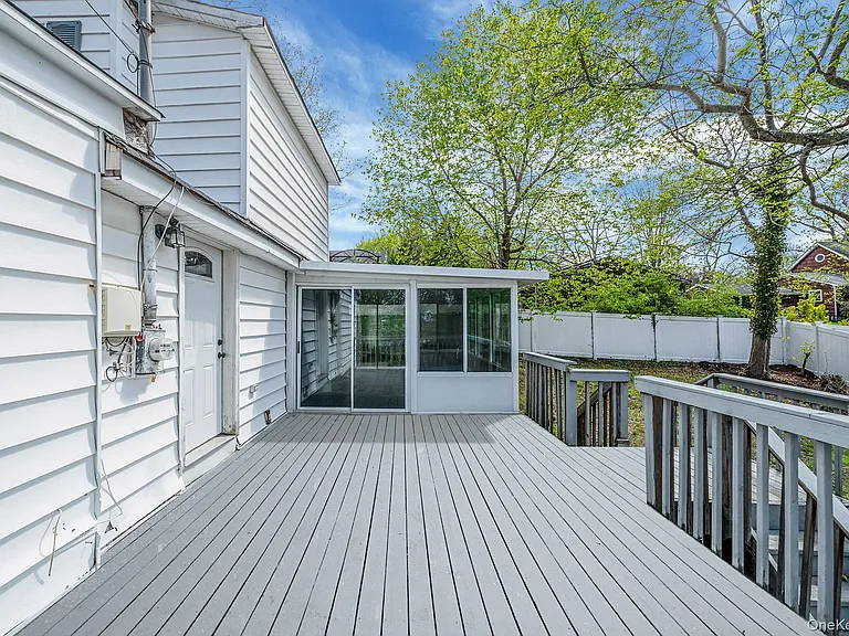 93 Maple Rd — Photo 10