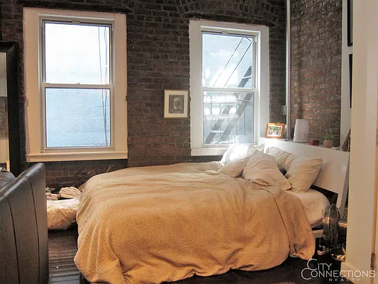 Rented by City Connections Realty | media 17