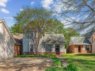 1134 Hunters Lake Dr, Cordova, TN 38018
