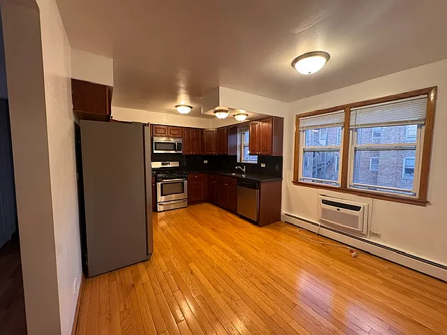 6810 N Northwest Hwy #3C — Photo 3