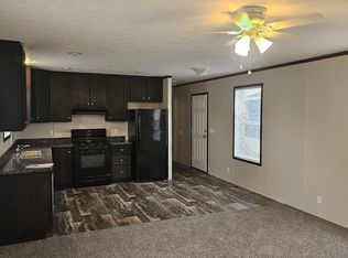 84 Carmel St, Westland, MI 48186