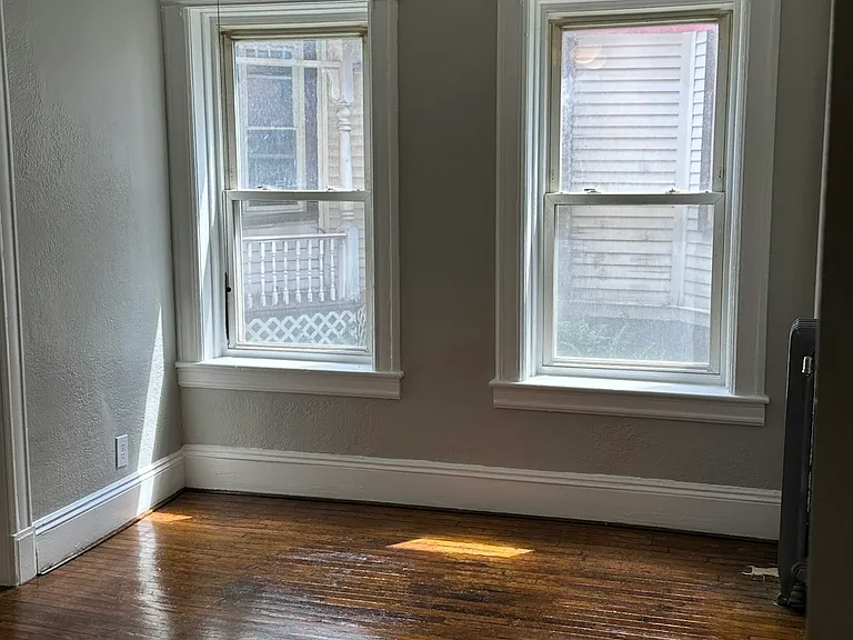 242 Fort Pleasant Ave #1L — Photo 14
