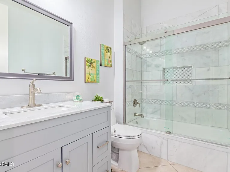 4250 S Lafayette Dr — Photo 20