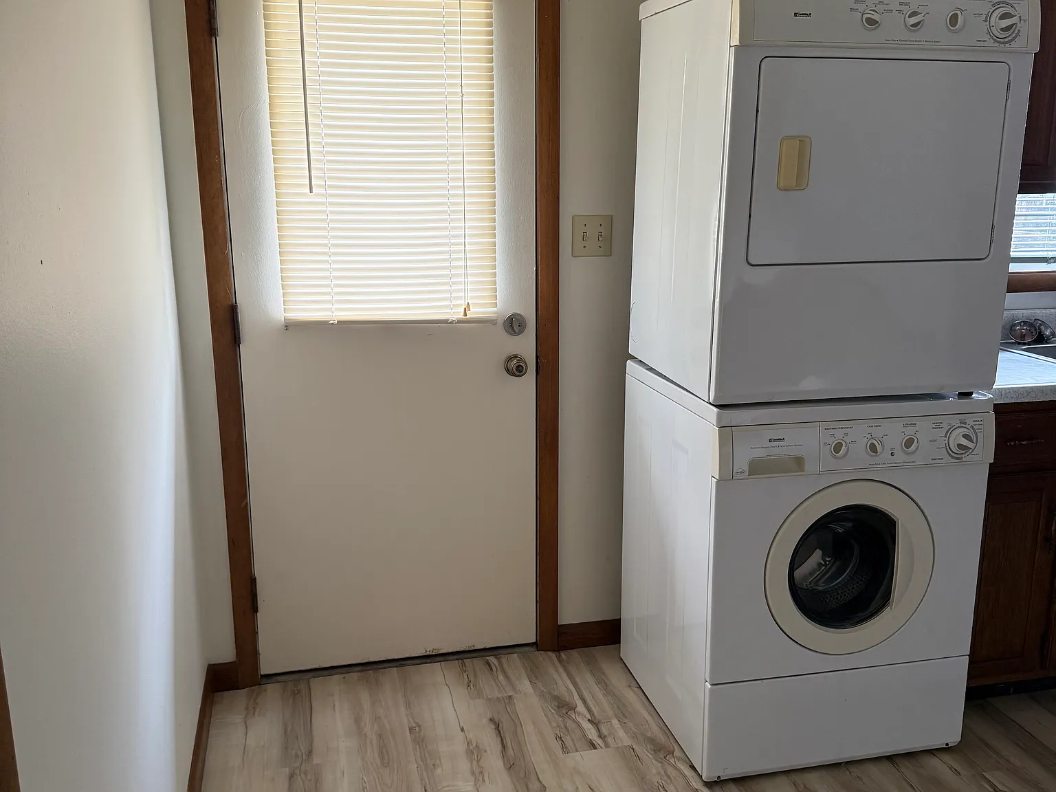 2 bed, 783 sqft, $1,225 — Photo 3