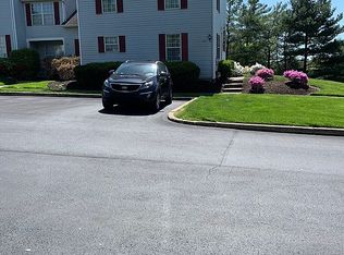 200 Stratford Ct, Lansdale, PA 19446
