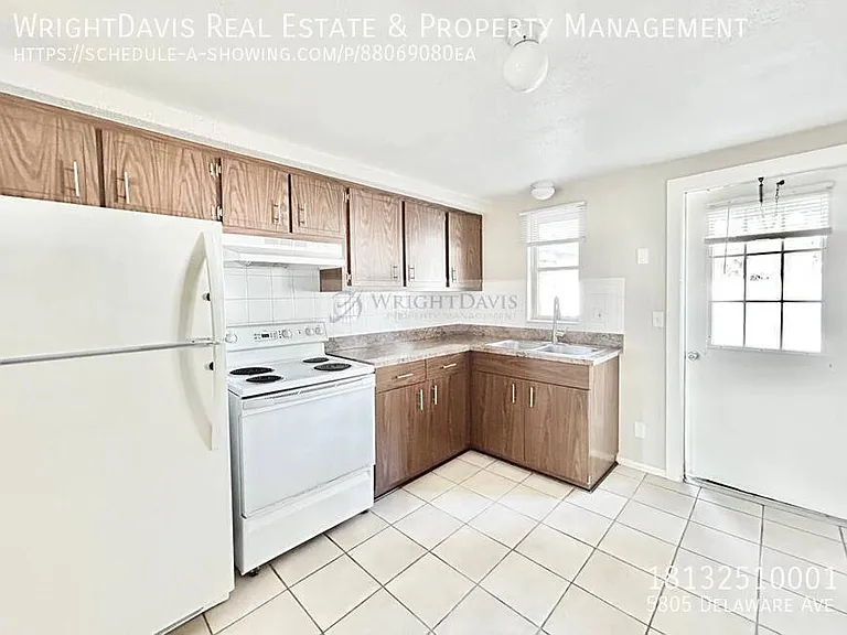 5805 Delaware Ave — Photo 5