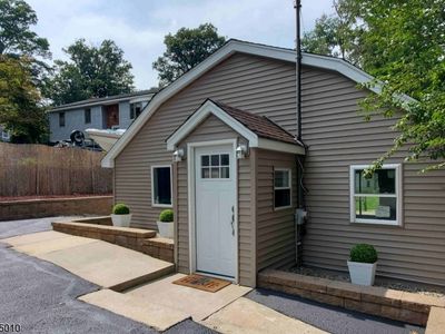 200 Point Breeze Drive, Hewitt, NJ, 07421