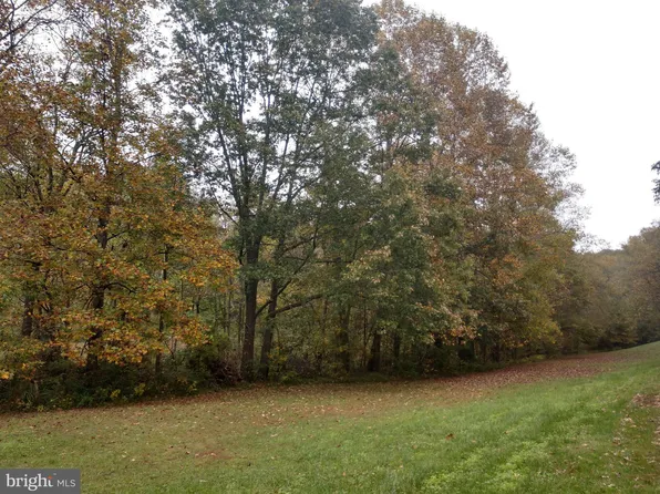 Estevez Rd, La Plata, MD 20646