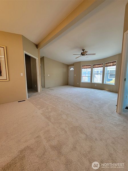 3rd image of 14727 43rd Avenue NE #102