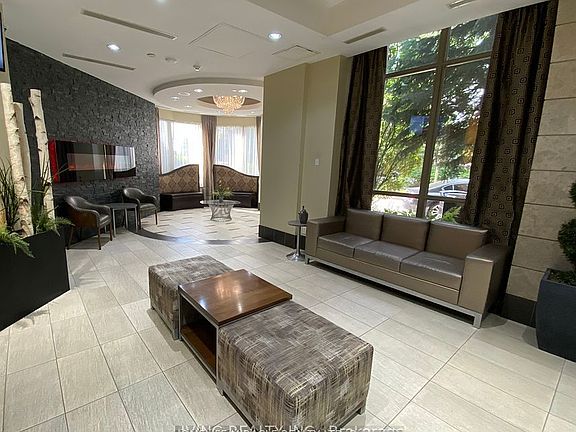 3rd image of 310 Burnhamthorpe Rd W #2110