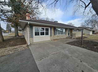 1601 Riverview Rd, Rock Falls, IL 61071