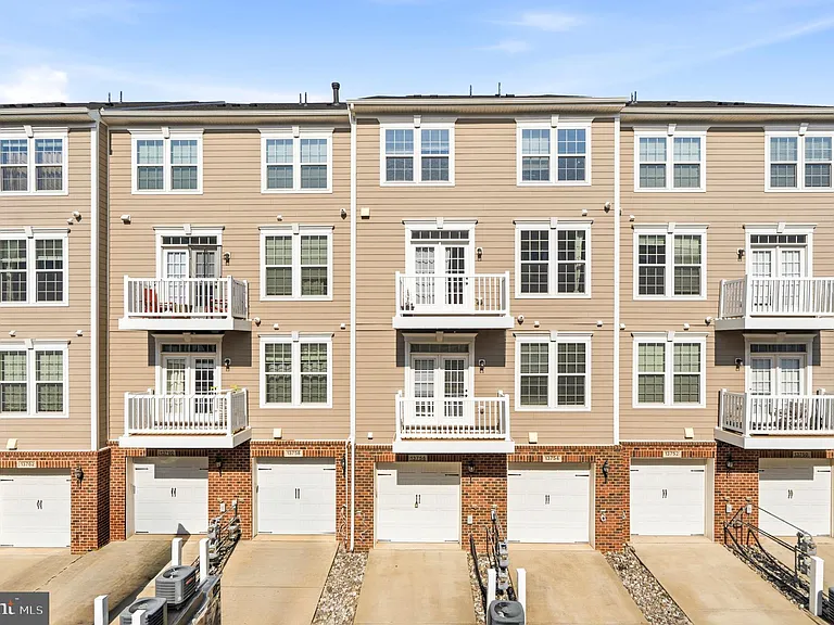 13756 Earhart Cir #10N — Photo 15