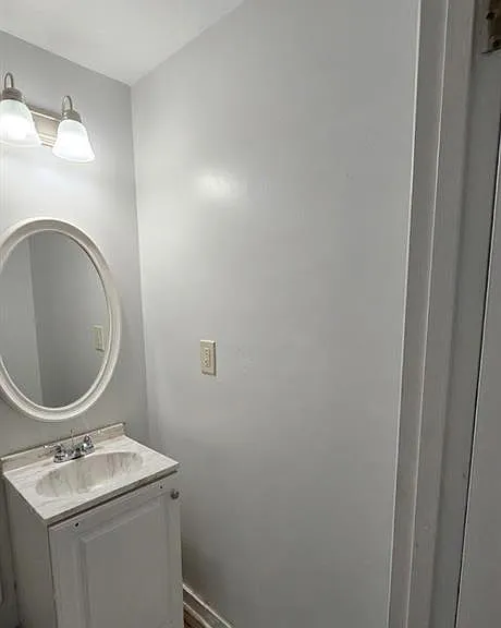 3083 Claiborne Dr — Photo 5