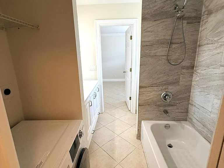735 Hummingbird Way #204 — Photo 12