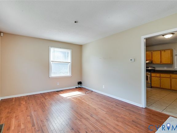3rd image of 6519 Balsam Rd